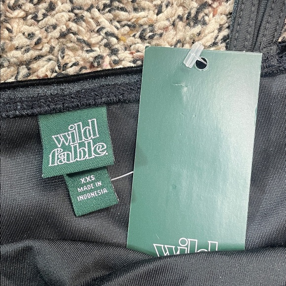 Wild Fable Black Velvet Camisole Size XXS | NWT - Picture 3 of 3